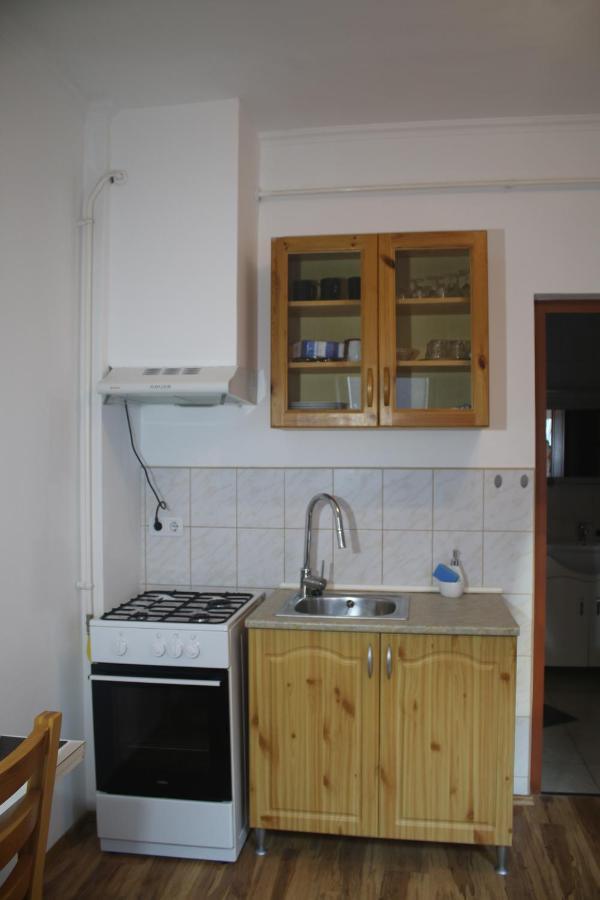Egri Csillagocska Apartman Buitenkant foto